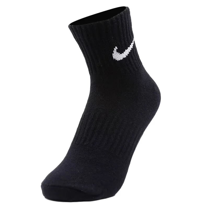 Nike Logo Athletic High-Top Socks Training Fitness Long Socks Men's Combo Pack (3-Pair Set) Black SX7676-010