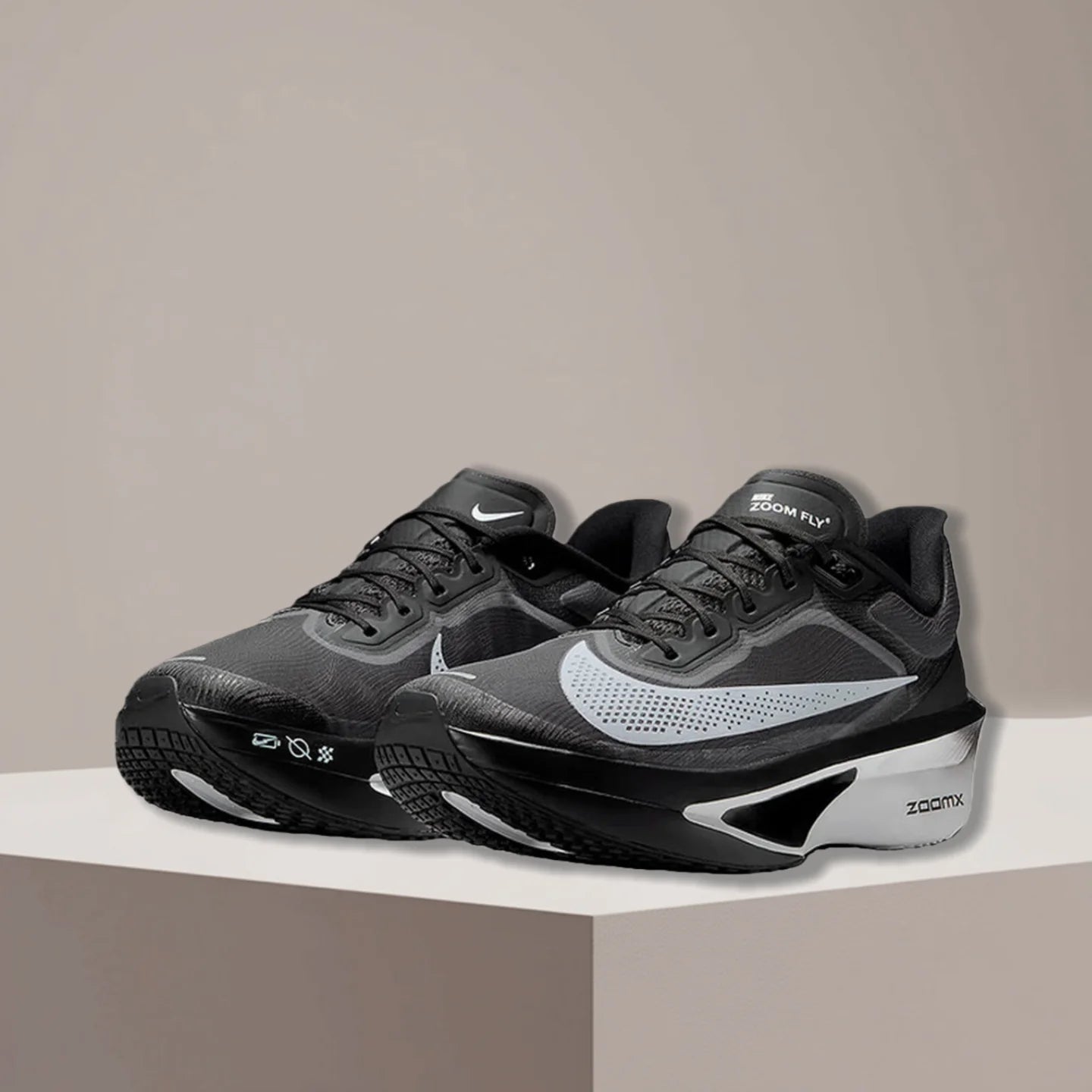Nike Zoom Fly 6 Running Shoes for Men and Women Slip-Resistant, Durable, Shock-Absorbing Model: FN8454-001