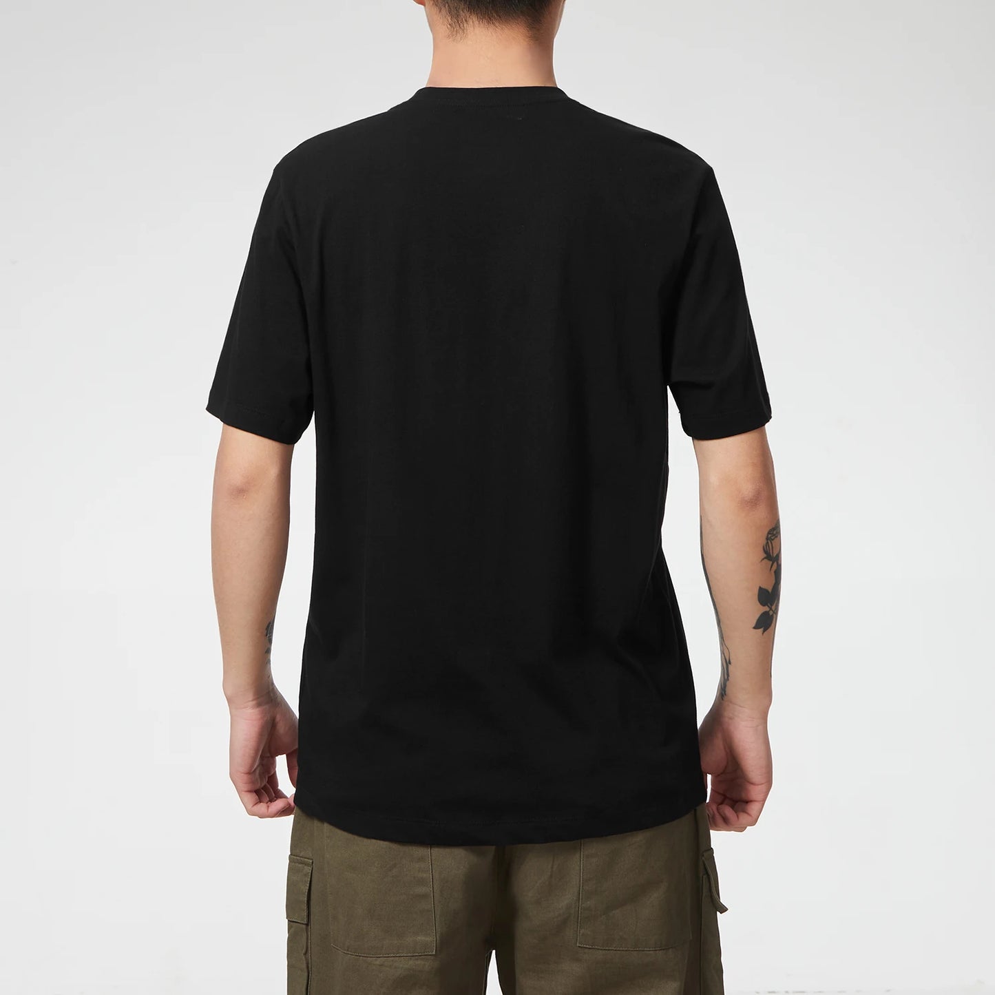 Nike Short-Sleeved Men's Tops for Fitness Training, Breathable and Comfortable Sportswear, Classic Large Logo Half-Sleeved T-Shirt